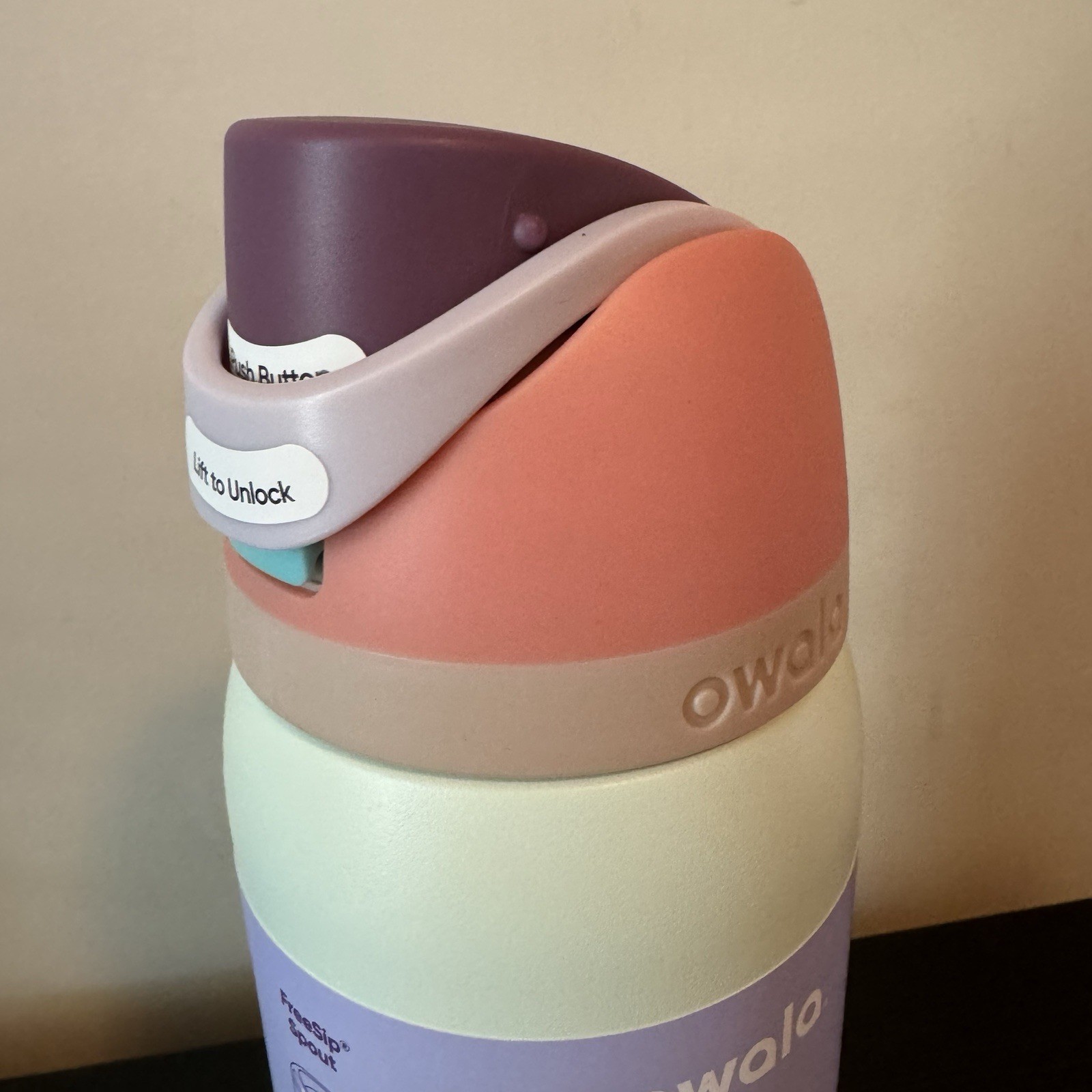 Owala "Surf's Edge" 32oz Free Sip Stainless Steel Water Bottle NEW