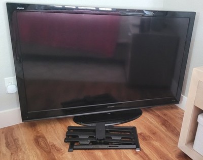 Sharp Aquos 60'' LC-60E69U LCD HDTV with stand, remote and wall mounting system
