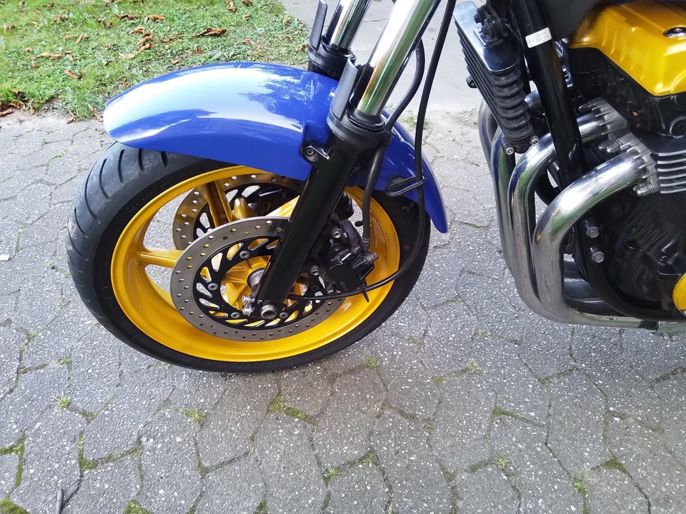 Honda CB SEVEN FIFTY - Bild 3 von 4