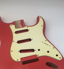 BloomDoom 3 Ply Aged White Relic S-Style Pick...