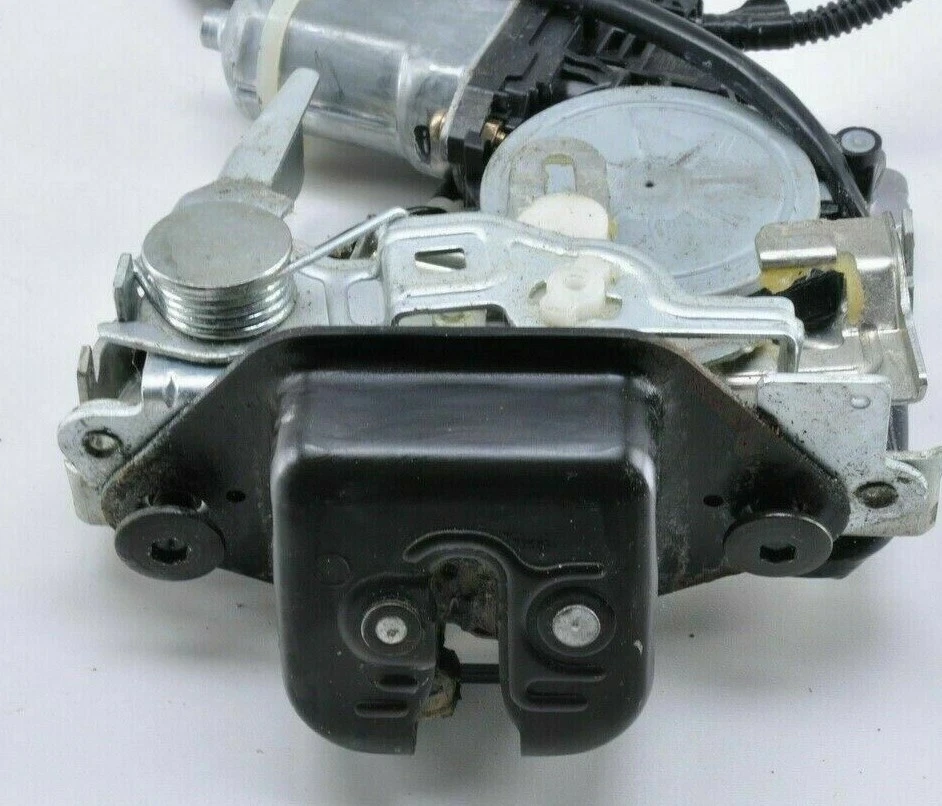 Trunk Holder Latch Tailgate Actuator Assembly For 2005-2010 Honda