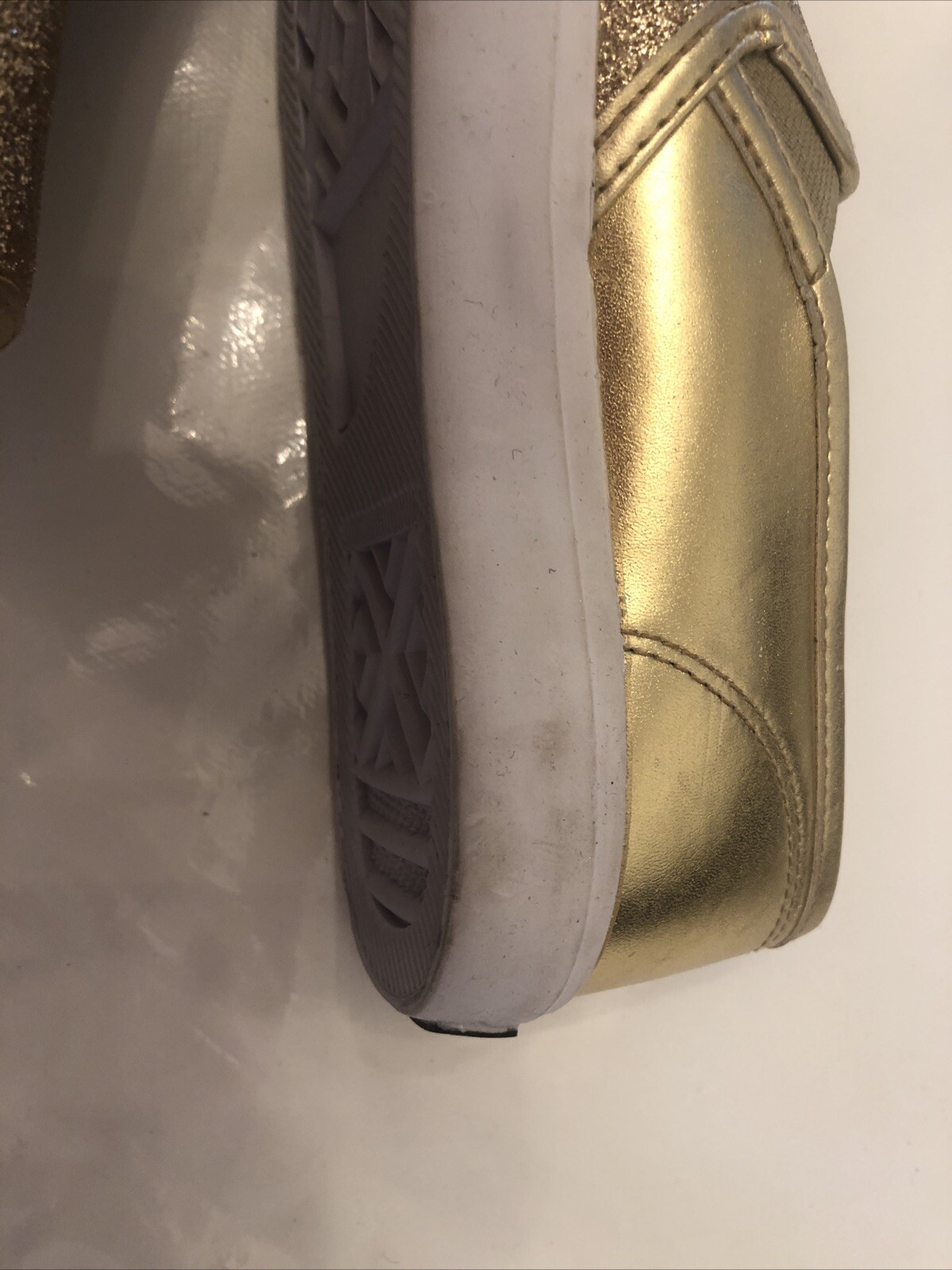 Little Marc Jacobs Girls Gold Glitter Mouse Shoe Size 33 (uk1) image 9