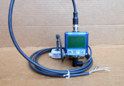 BÜRKERT eCONTROL 8611 Regler + 2/2-Wege Proportionalventil + Durchflussmesser