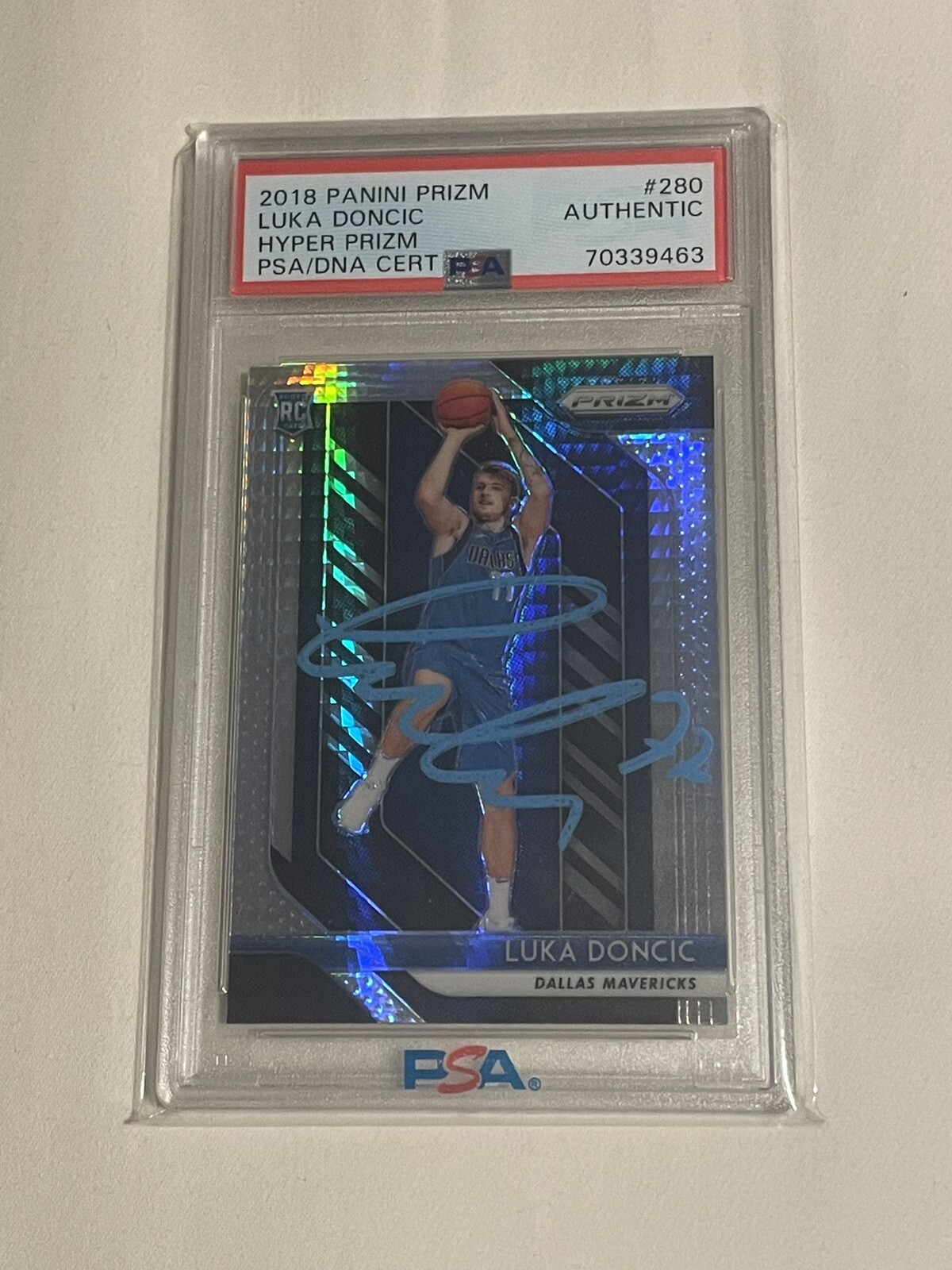 Luka Doncic 2018-19 Panini Prizm Rookie Auto PSA DNA Signed Authentic Hyper RC