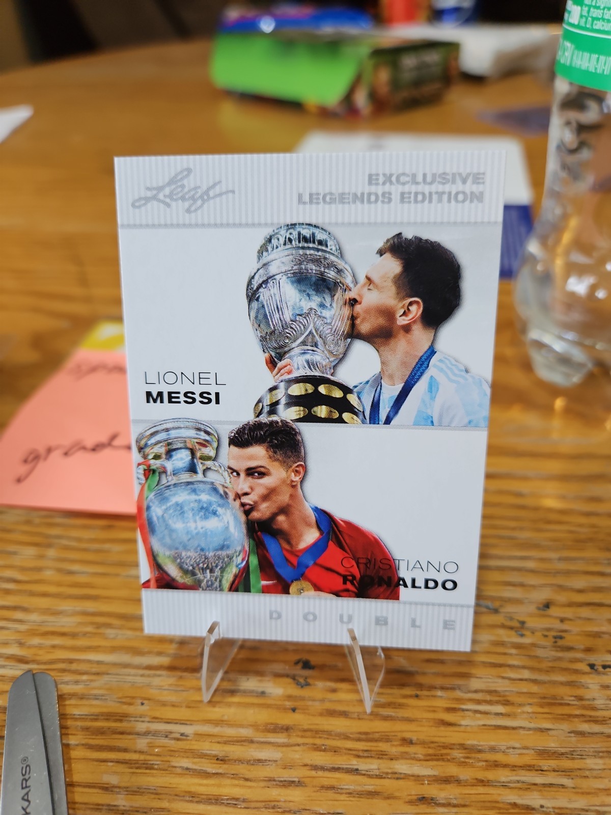 2024 Leaf Special Release - Exclusive Legends Edition Cristiano Ronaldo, Lionel