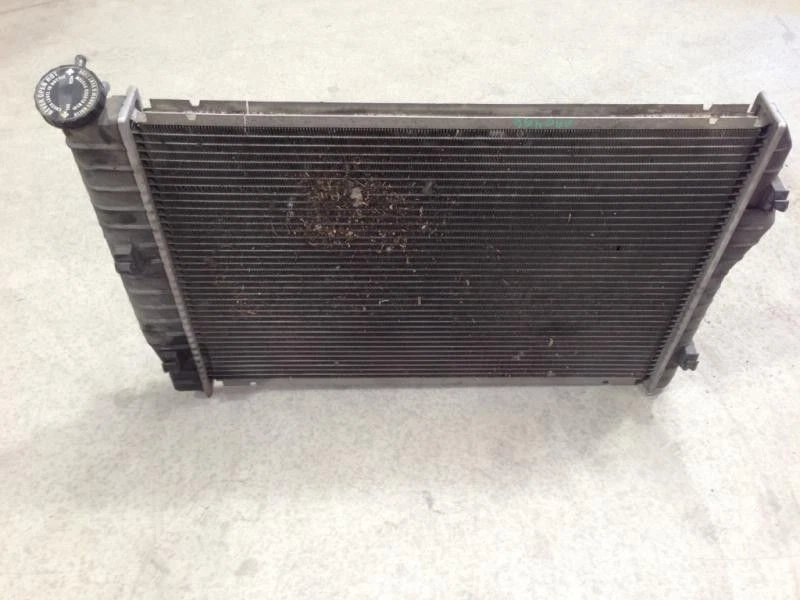 00 01 02 RADIADOR AUTOMÁTICO CHEVY CAMARO SS 5,7 L LS1 12937 Foto 3 de 4