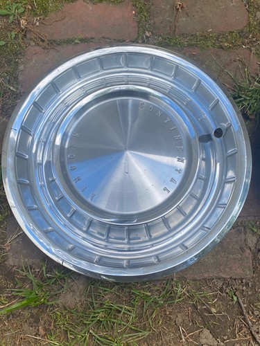 Lincoln Continental 1962 Hubcap 15" Wheel Cover Original OEM Pair(2) - Picture 2 of 8
