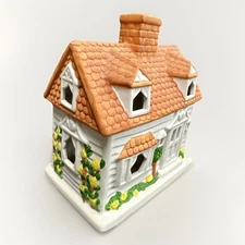 Partylite Vintage House Tea Light Candle Holder Party Lite Old World 6.5” Tall