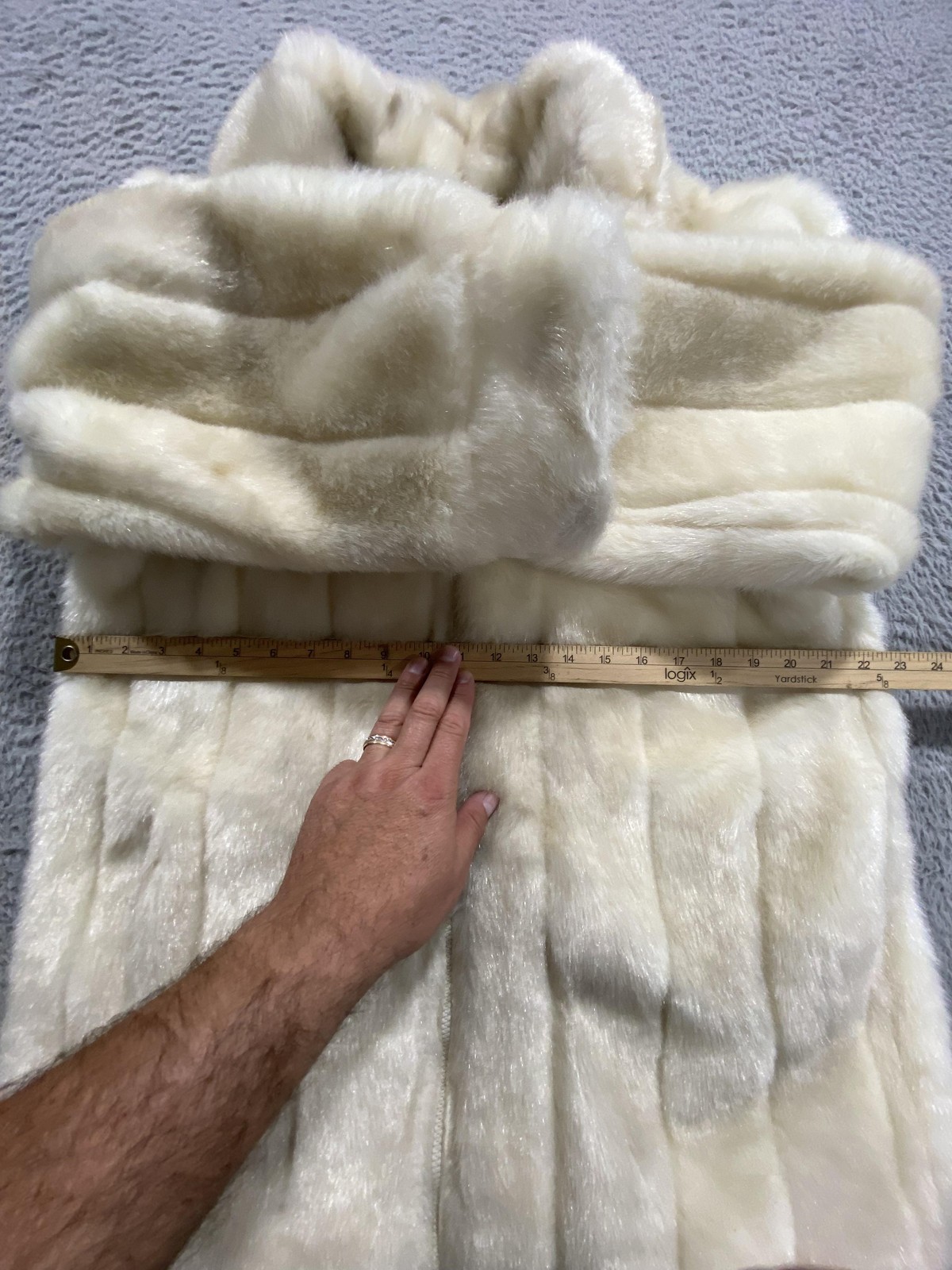 Dennis Basso Faux Fur Jacket Womens Medium White Zip Made USA Coat