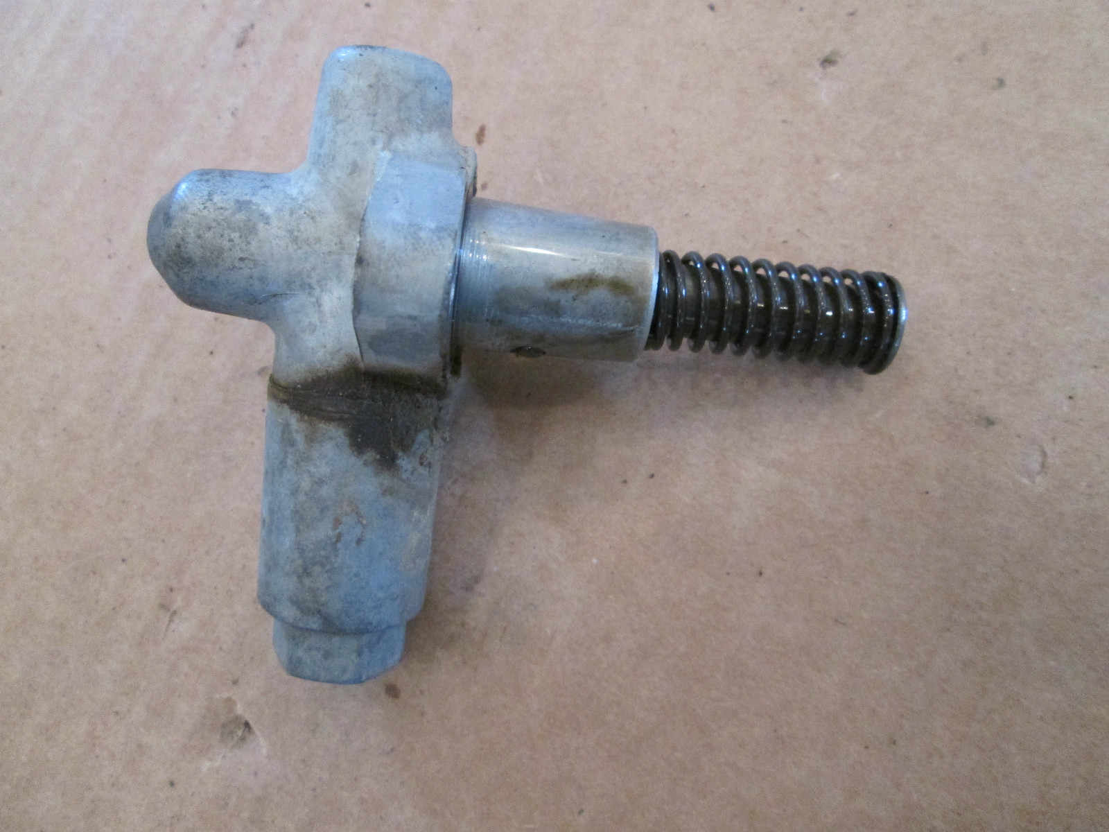 1982 Kawasaki KZ1000 KZ 1000 camshaft cam timing chain tensioner engine