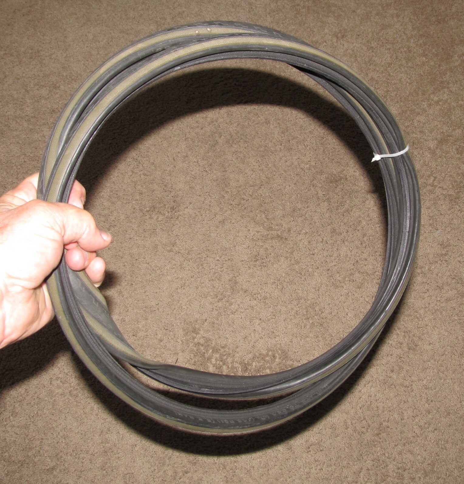 Serfas Seca 700 x 23 FPS Wire Bead Tire, lightly used