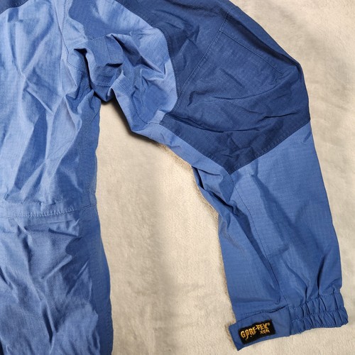 REI Jacket Mens Medium Blue Gore Tex XCR Nylon Hood Rain Shell Hike Gorpcore VTG - Picture 17 of 18
