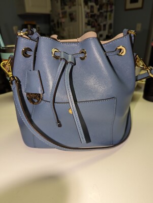 Michael Kors Greenwich drawstring bucket bag/purse. Excellent condition!