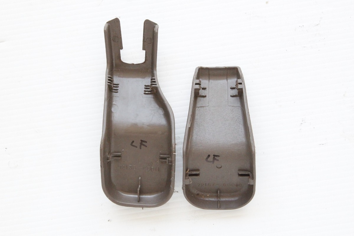 メル91757です 95 Toyota Land Cruiser J80 Front Driver Seat Mount Bolt Caps