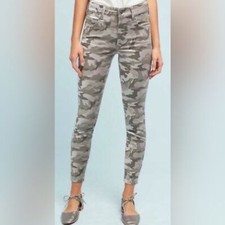 Anthropologie Pilcro and the Letterpress Skinny Velvet Camouflage jeans size 25