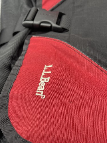 LL Bean Red/Black Computer Laptop Shoulder Messenger Bag Backpack Carry On - Picture 8 of 22