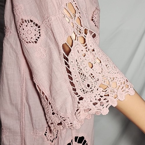 Lapis Top Womens Size Medium Boho Floral Embroidered Pink Cottage Gauzy Peasant - Picture 6 of 11