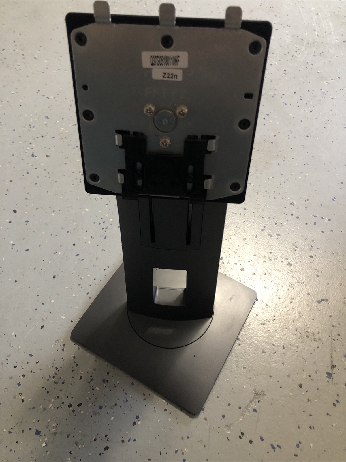 Купить HP Z22N MONITOR STAND 815646-001 
