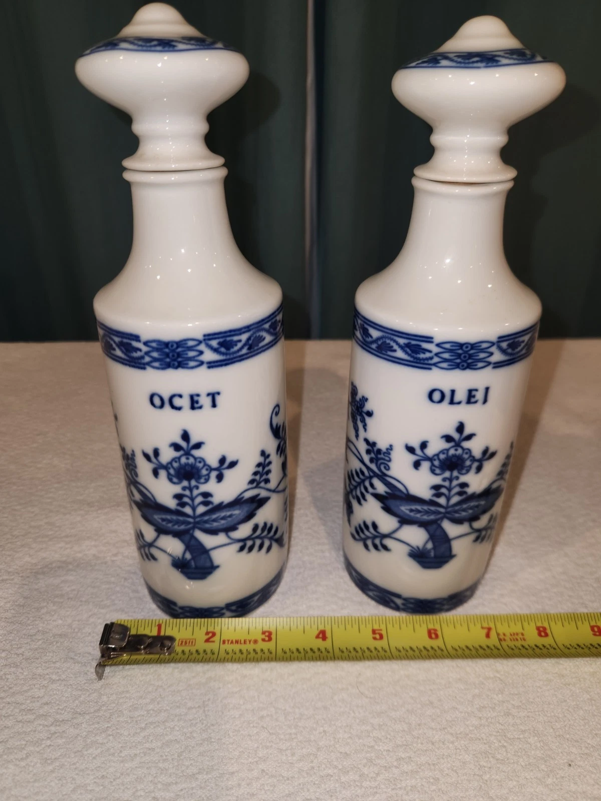 Zwiebelmuster blue onion Oil And Vinegar Bottles