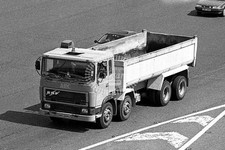PHOTO AMEY ROADSTONE ERF E10 - 8 WHEEL TIPPER E803 XKJ  - PM Photography