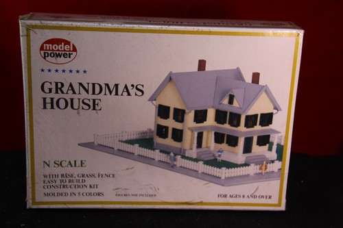 1313 - Modelo Power - Casa de la abuela - Escala N - [1556] | Zustand: New