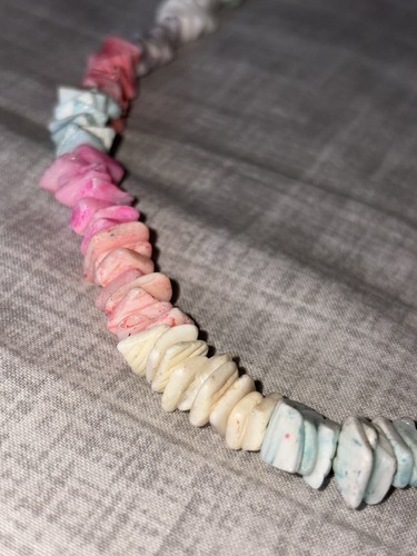Y2K Puka Shell Necklace Pooka Choker Pastel Rainbow Surfer Vintage 17” Twist - Picture 2 of 6
