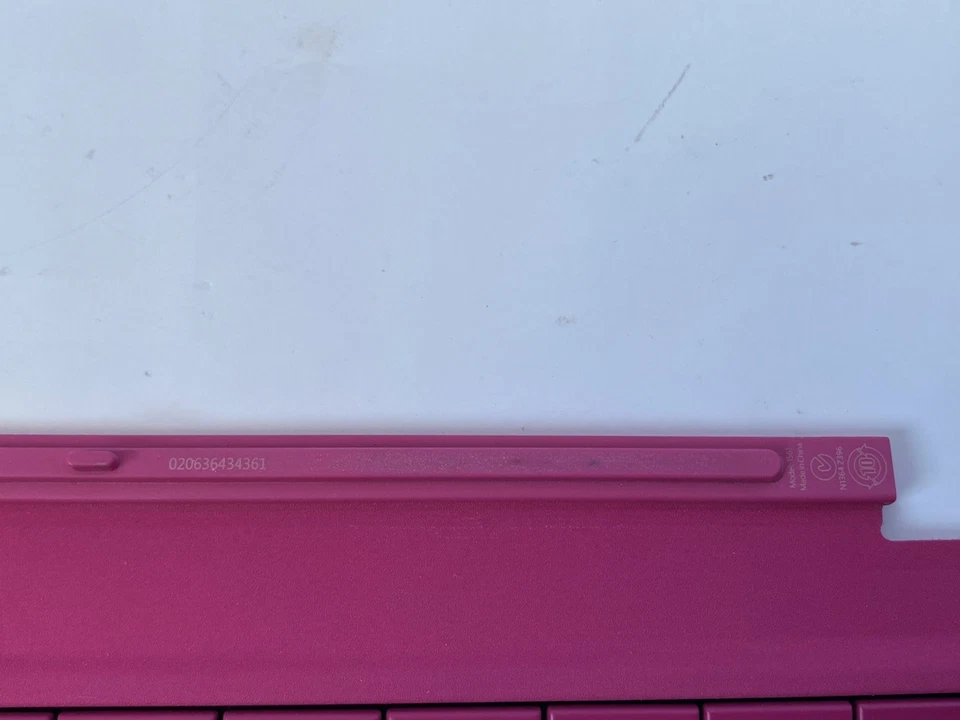 Microsoft Surface RT / 2 / Pro 1 / Pro 2 Tipo Cubierta 2 Teclado 1561 Rosa Foto 3 de 4