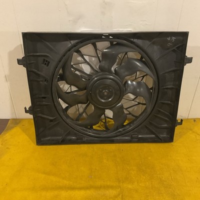 2016-2020 Kia Optima Engine Cooling Fan Radiator W/ Motor 25304-D5500 OEM