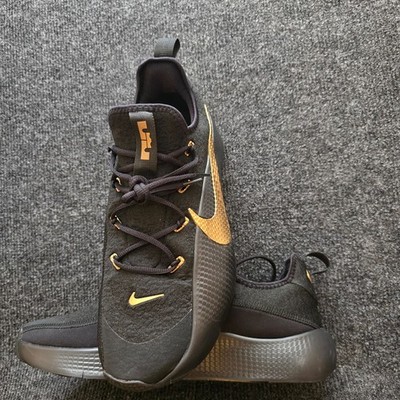 Nike LeBron TR1 FJ6151 004 Men s Size 10 Black Gold Training Shoes NWOB
