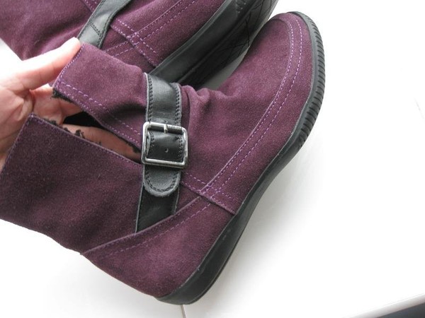 Women Clarks Boots Burgundy Suede 38