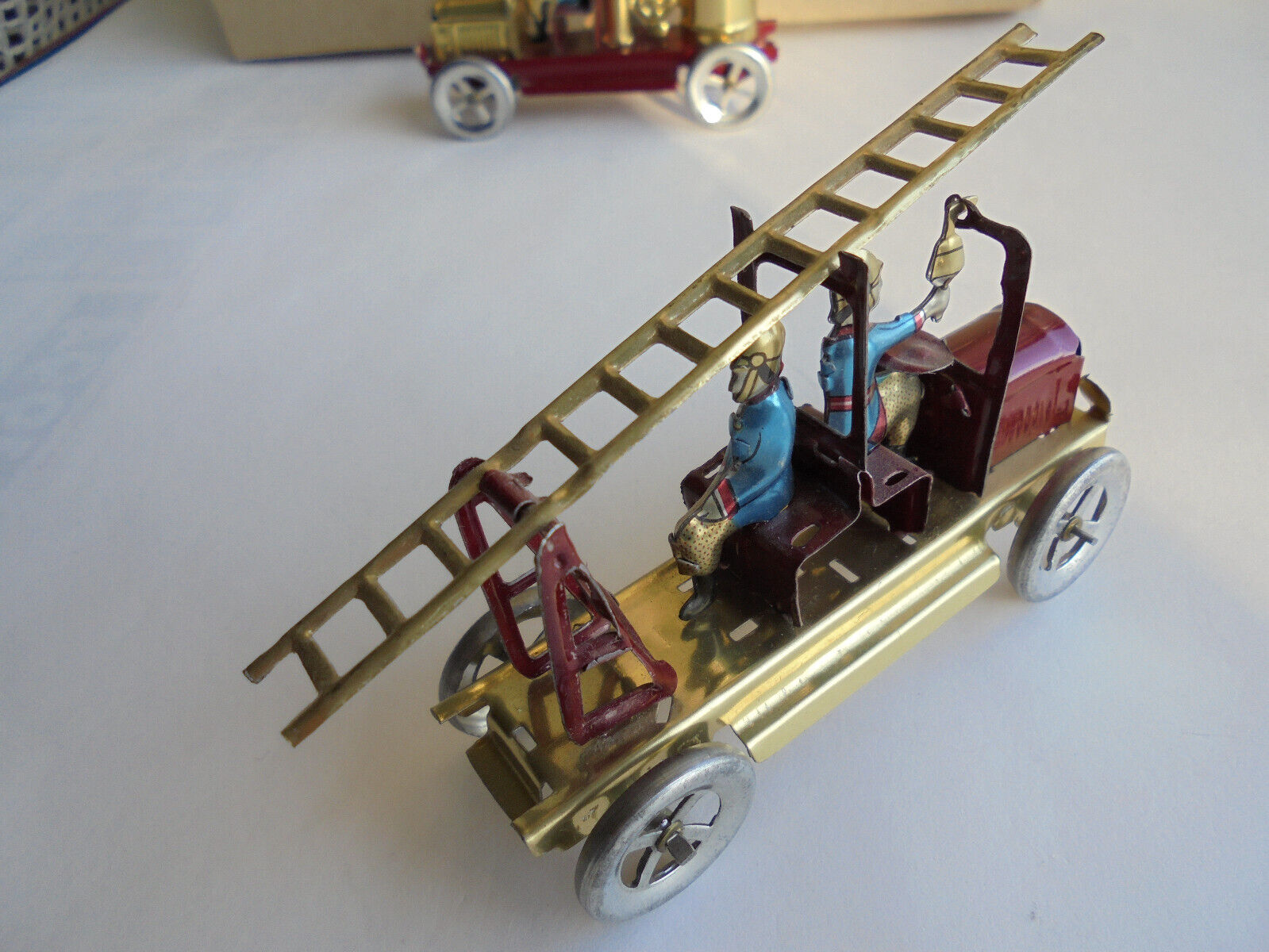 Bild 13 von 16