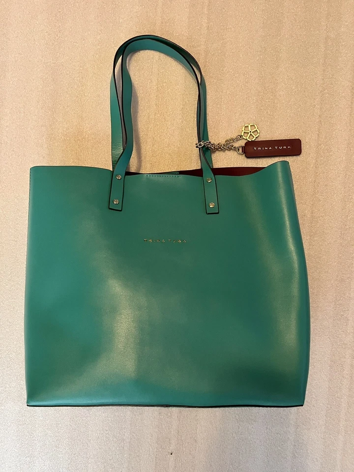 Bolso de Mano Trina Turk - Verde azulado Foto 2 de 4