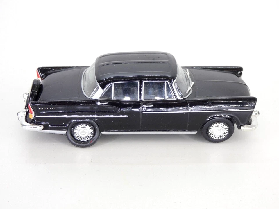 Altaya 1958 Simca Presidence Toy Car 1:43 Diecast Model - Image 4 of 4