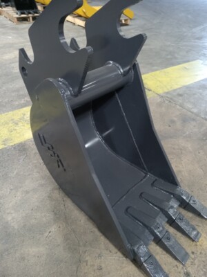 New 16 Inch Quick Attach Excavator Bucket Fits Kubota KX057 USA Attachments