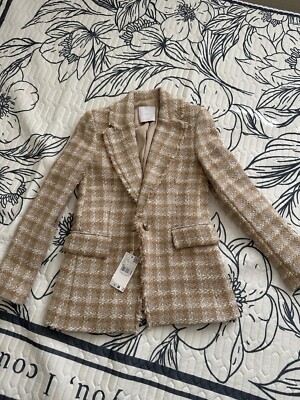 Mango coat size Xs. Retail $259.new