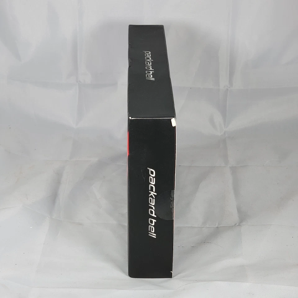 Packard Bell 10.1 inch Tablet 10.1" Quad-Core 1GB RAM 8GB Storage NEW IN BOX - Image 2 of 4