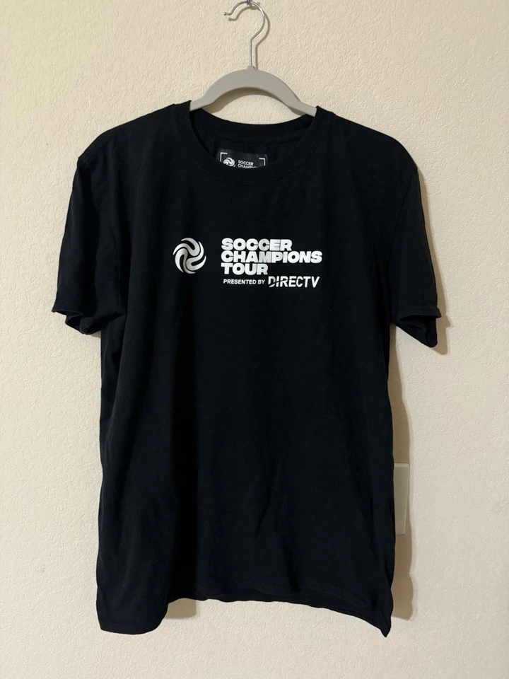 Official Soccer Champions Tour 2023 Tshirt Shortsleeve Size Large - Image 2 of 4
