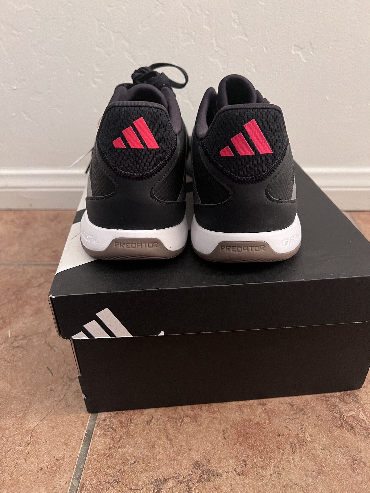 adidas Predator League IN Black Gray Red ID3781 Men's Soccer Sneakers thumbnail 5