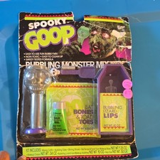Spooky Goop Bubbling Monster Makeup Complete Kit Green Halloween Lizard Lips