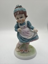 Rare Lefton China Porcelain Girl Taiwan D.B. 81-105 Vintage MCM 5.5" T Different