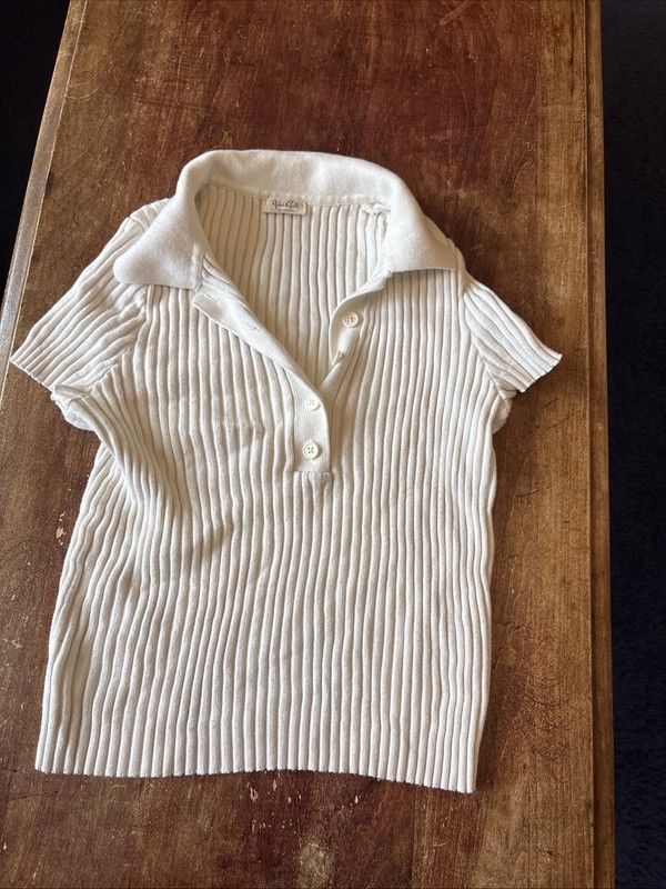 John Galt Women's White Ribbed Knit V-Neck Short Sleeve Cropped Top S