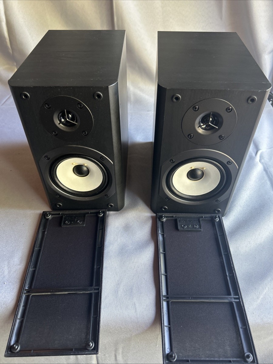 Onkyo D 035 Shelf Speakers 40W | eBay