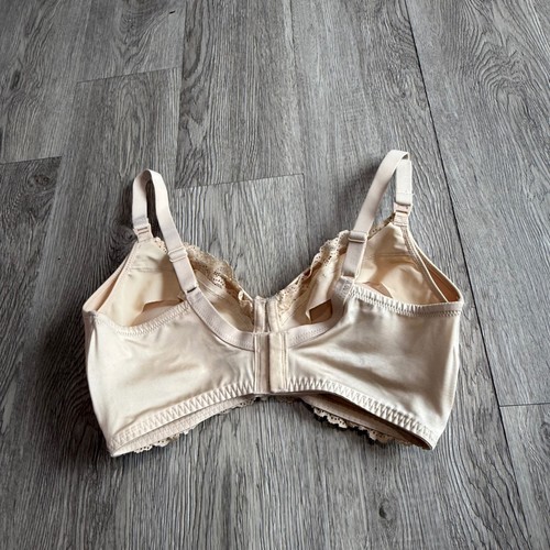Wacoal 34DDD Beige Lace Trim Underwire Bra Comfortable Everyday Support nursing - Picture 4 of 5