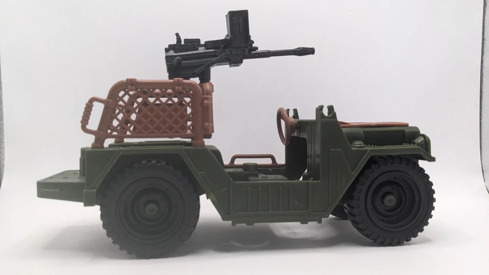 Caminhão Chap Mei Soldier Force Exército dos EUA 8" utilitário militar tático MUTT M151A2 - Imagem 3 de 4