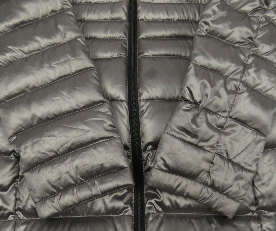 Andrew Marc Quilted Packable Premium Down Hooded Full Zip Puffer Jacket XS - Image 3 of 4