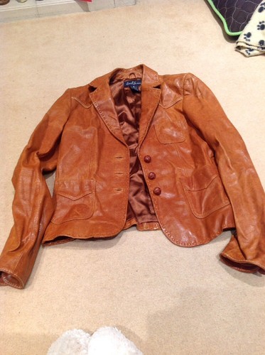 ladies earl jean size m light brown collared leather jacket