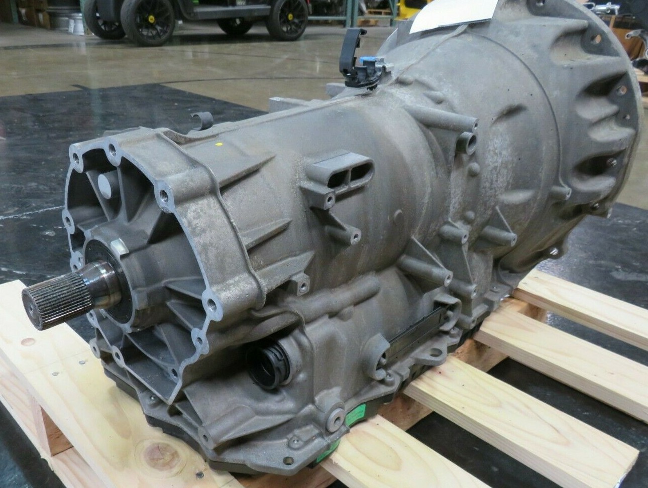 Maserati Ghibli, Transmission Transaxle, All Wheel Drive, Used, P/N 670003761