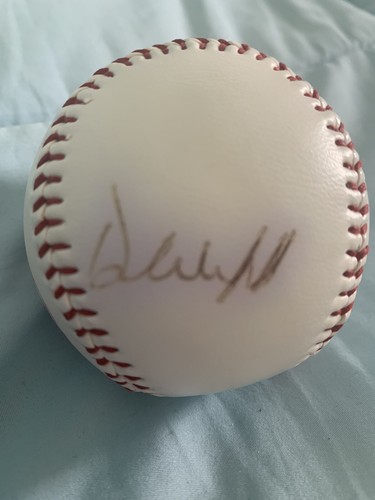 Yankees logo autographed baseball. Winfield, Ditmar, Gardner, Bobby Thomson - Picture 2 of 5