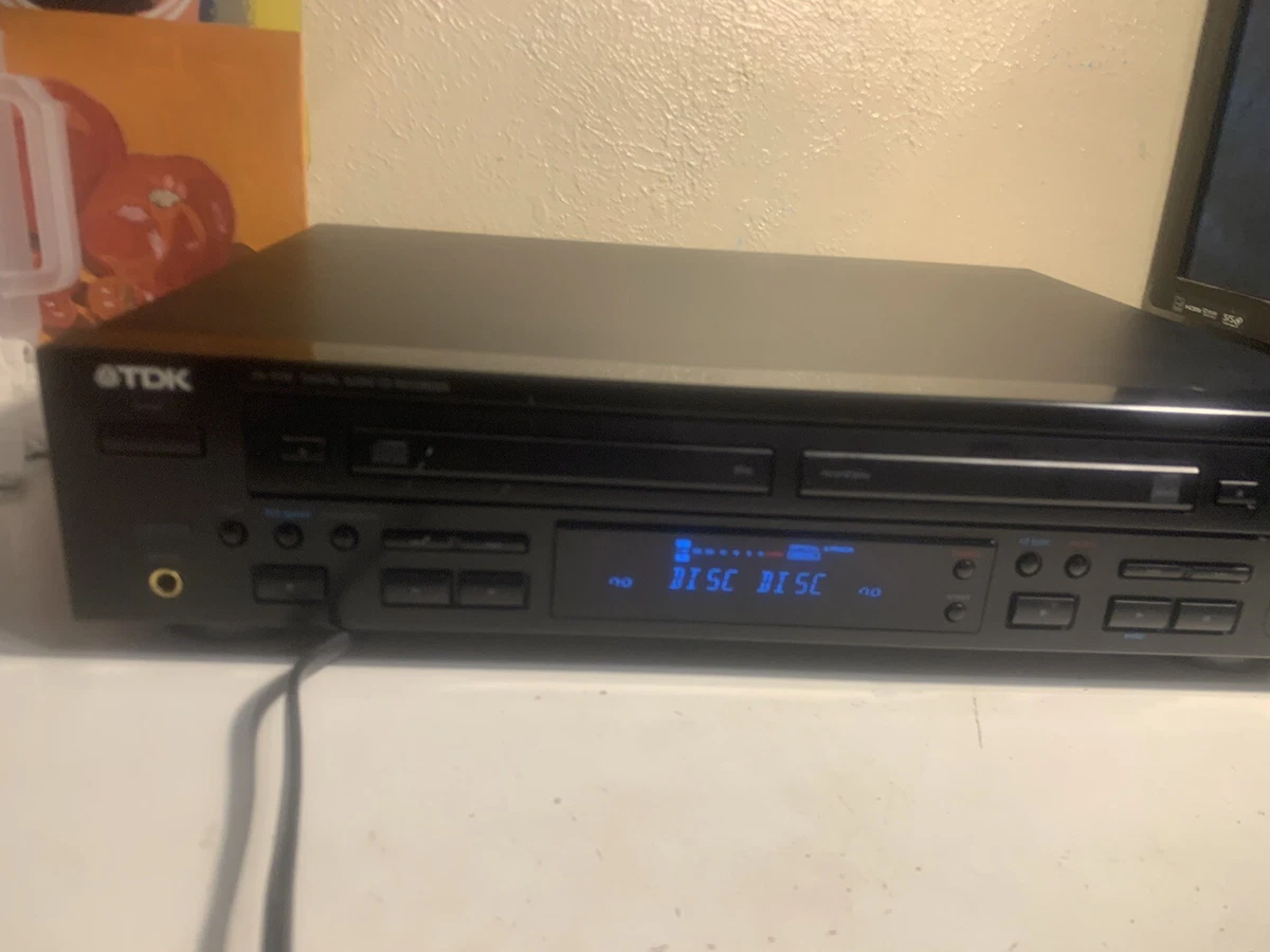 TDK DA-5700 4x Digital Audio CD Recorder Player Copy/Dub Music For