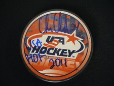 CHRIS CHELIOS SIGNED USA HOCKEY PUCK INSCRIBED 